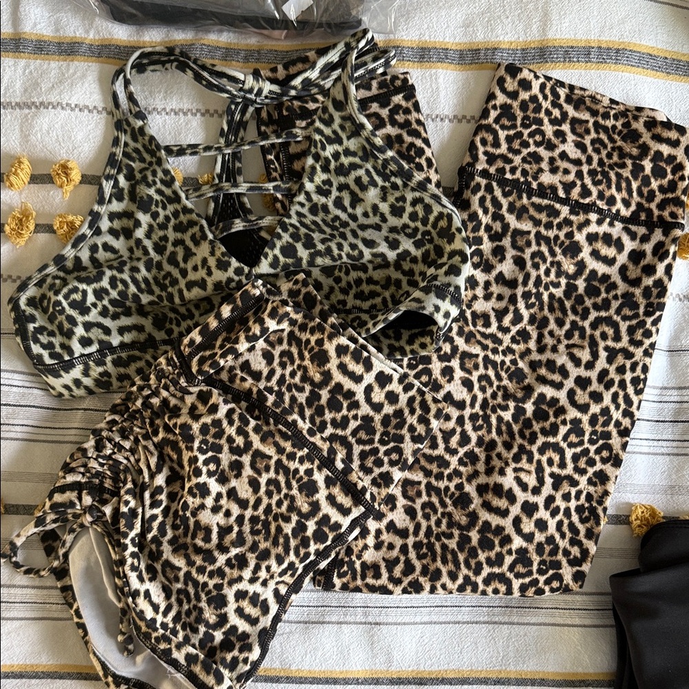 ZYIA Leopard Print 3 piece set
